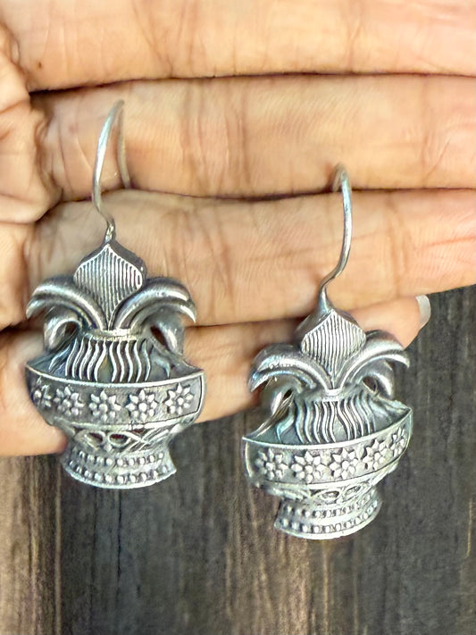 Oxidised Earring Kalash